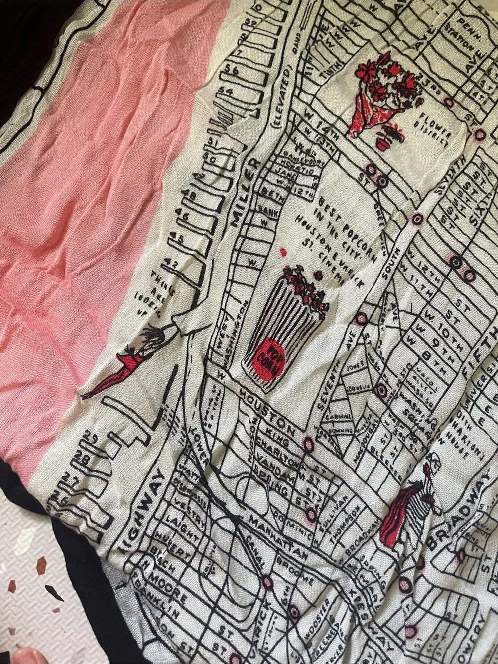 Women's Pink 'New York' Printed scarf / Wrap